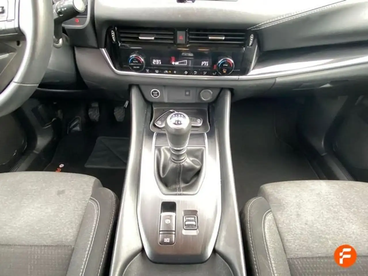 Nissan Qashqai DIG-T 103kW N-Connecta — Galerie du véhicule 19