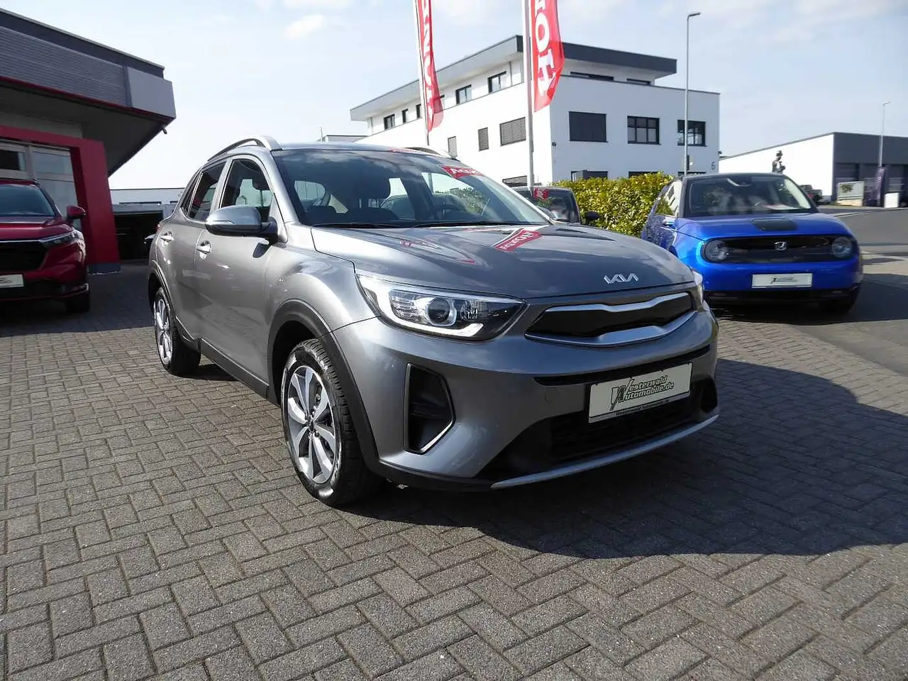 Kia Stonic 1.0 T-GDI 100 OPF DCT7 Vision — Galería del vehículo 7