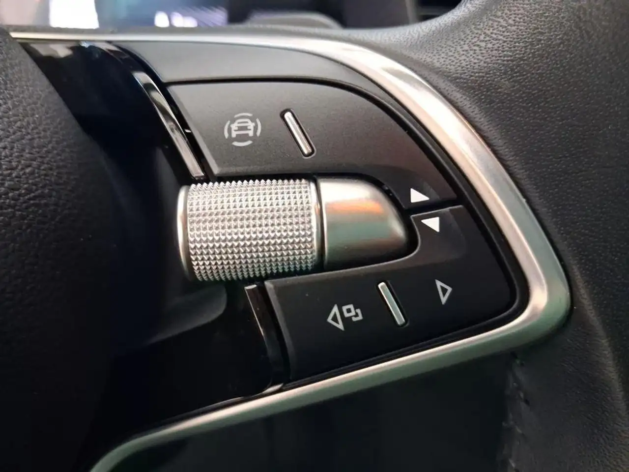 Skoda Kamiq 1.0 TSI Selection DSG7 85kW — Vehicle gallery 10