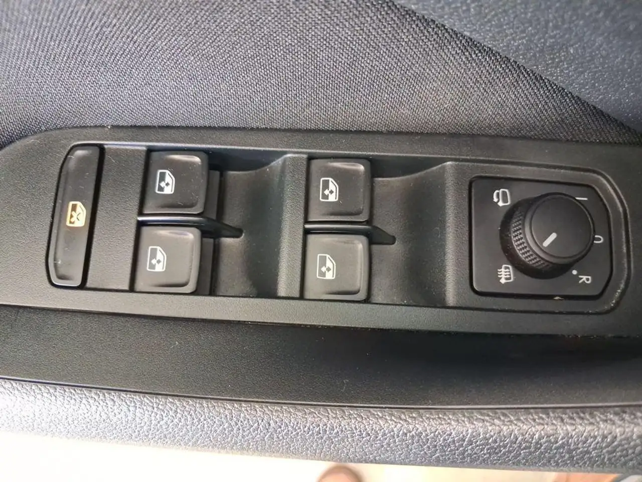 Skoda Kamiq 1.0 TSI Selection DSG7 85kW — Vehicle gallery 11