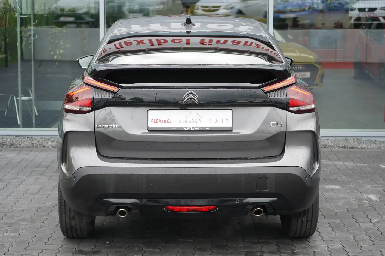 Citroen C4 1.2 12V e-THP Plus LED Navi ACC Totwinkel — معرض صور السيارة 3
