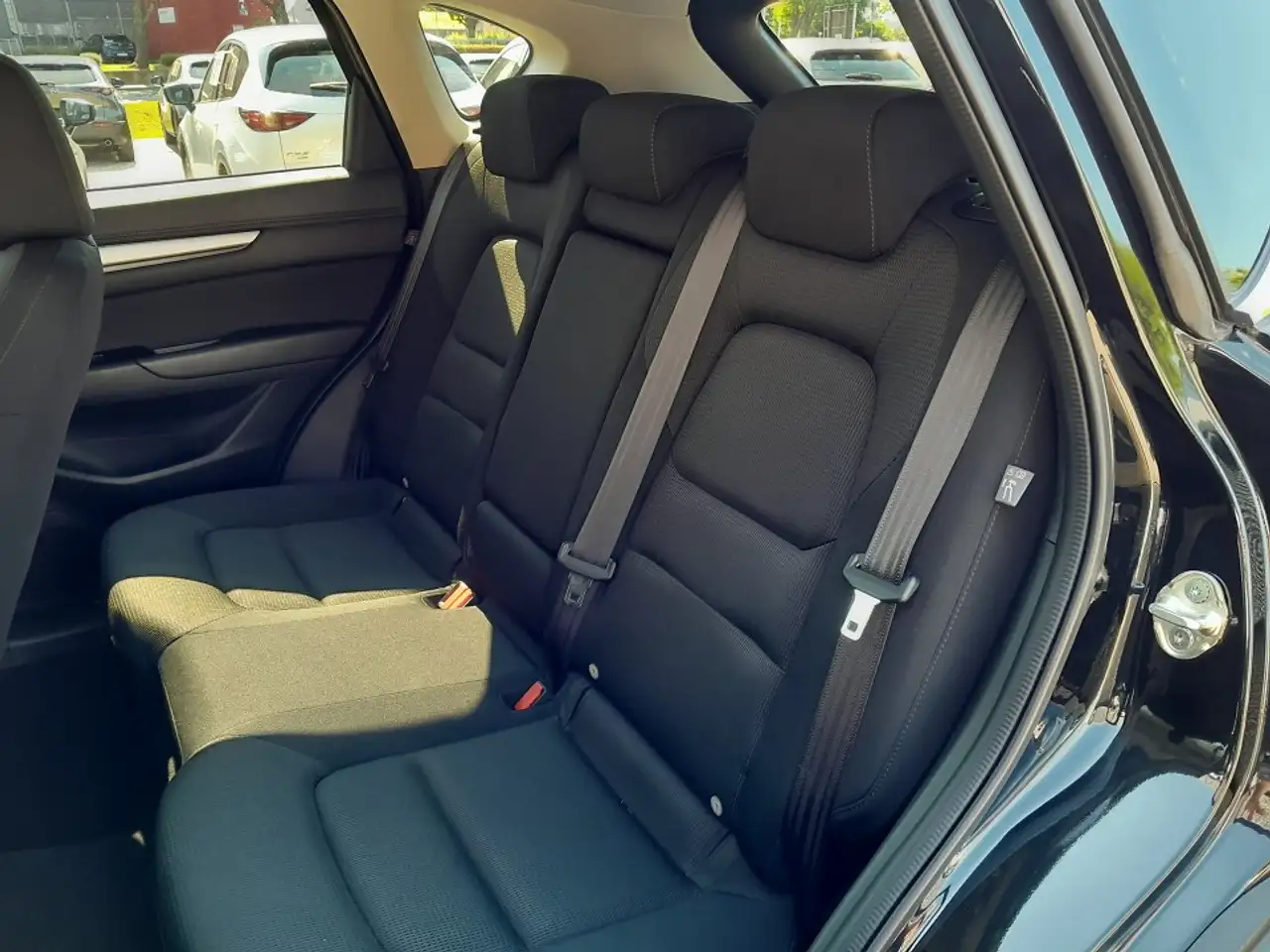 Mazda CX-5 e-SKY-G(194PS)FWD 6AT ADVANTAGE KAMERA 360Grad LED — Vehicle gallery 9