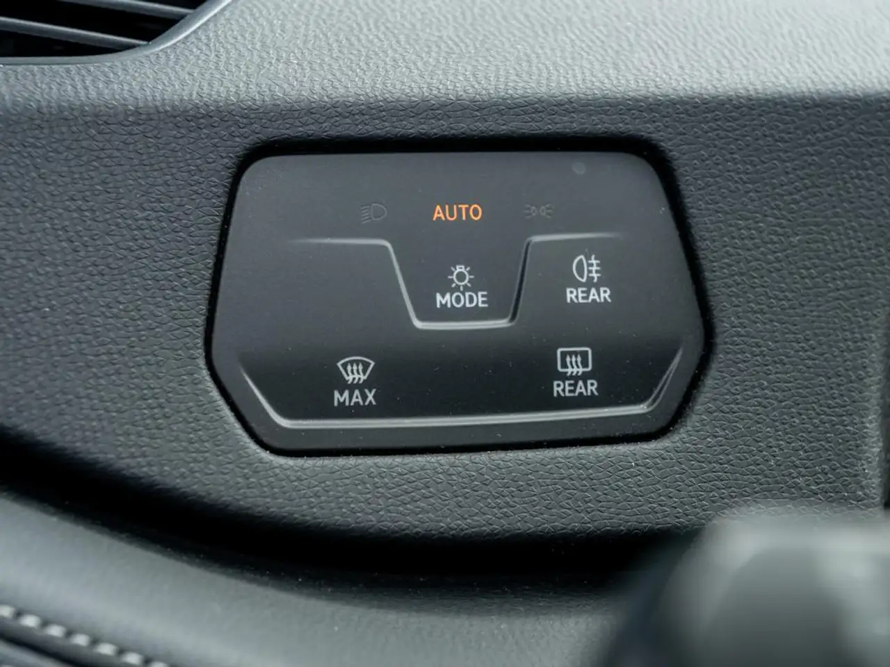 Volkswagen ID.3 Pro 58kWh LED/ACC/Navi/Kamera/CarPlay/Alarm — Vehicle gallery 14