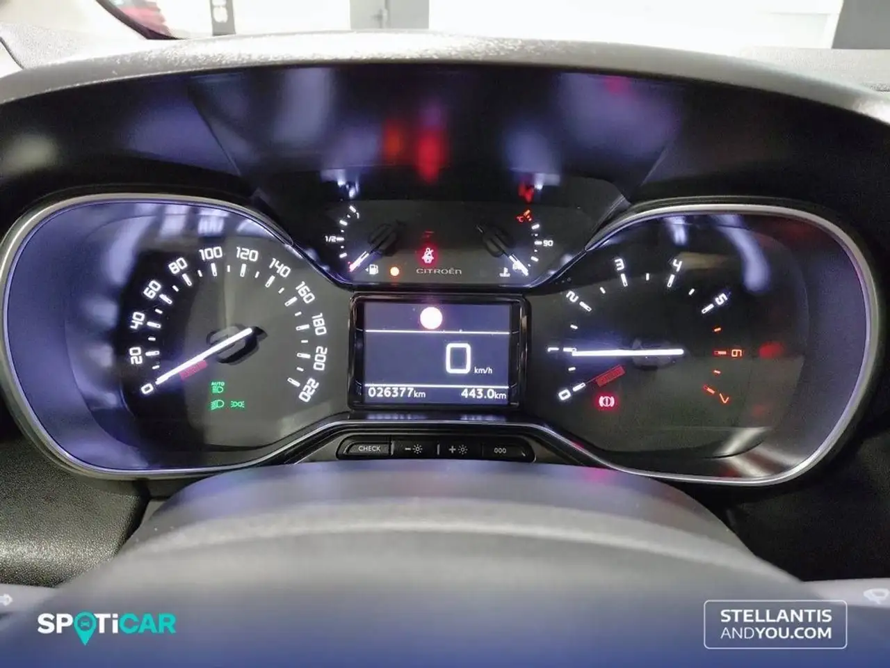 Citroen C3 Aircross Puretech S&S Plus 110 — Galerie du véhicule 14