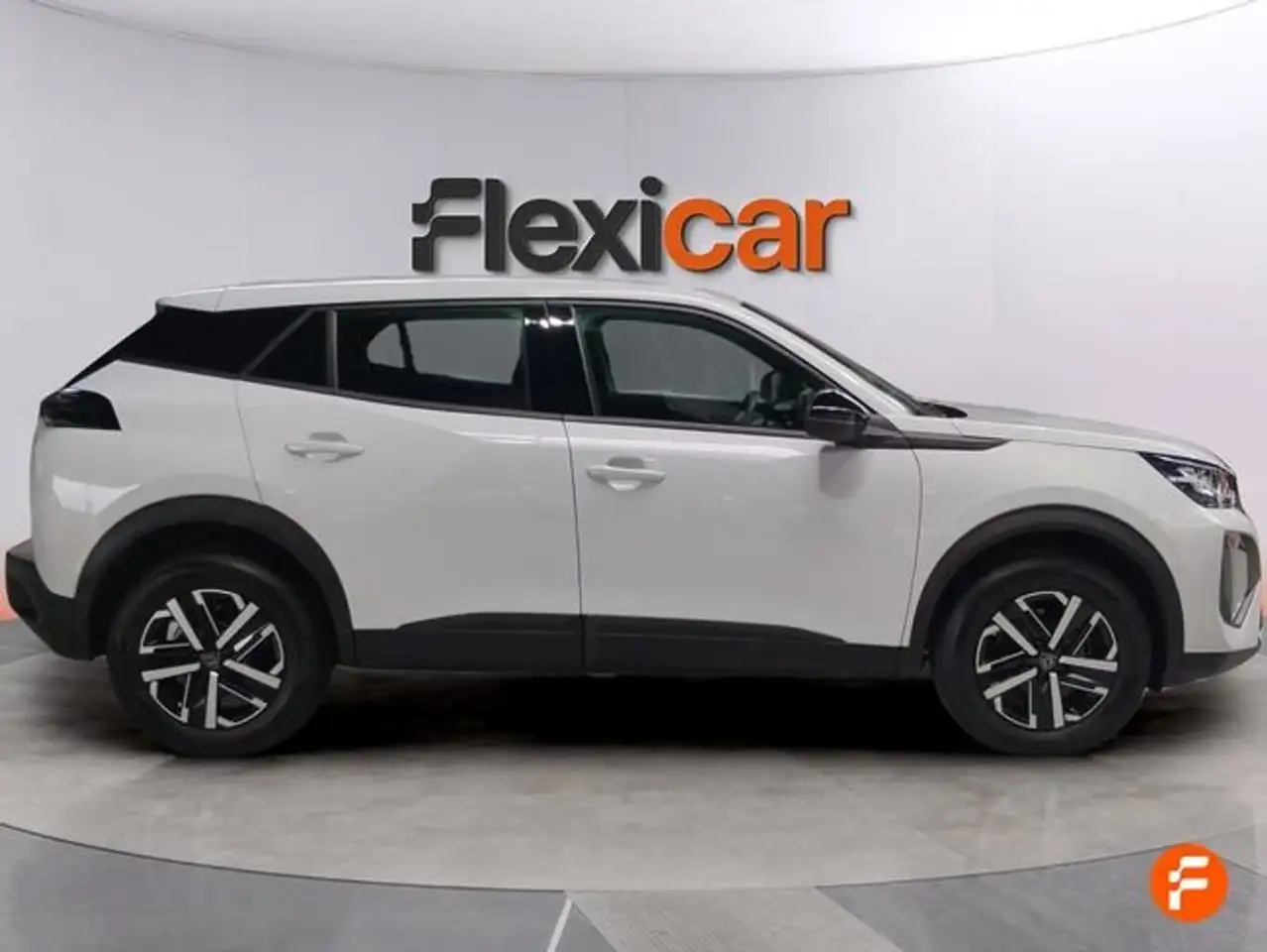 Peugeot 2008 N Active Hybrid 136 eDCS6 — معرض صور السيارة 5