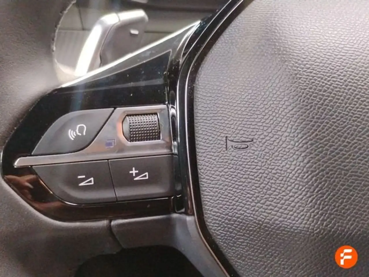 Peugeot 2008 N Active Hybrid 136 eDCS6 — معرض صور السيارة 14
