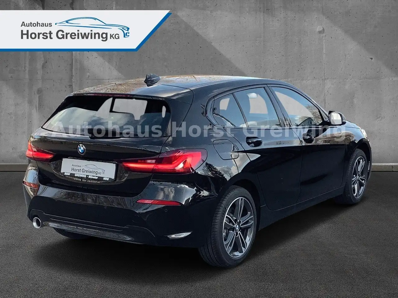 BMW 118 i AT Sport Line Navi-Prof. Touchscreen PDC — معرض صور السيارة 7