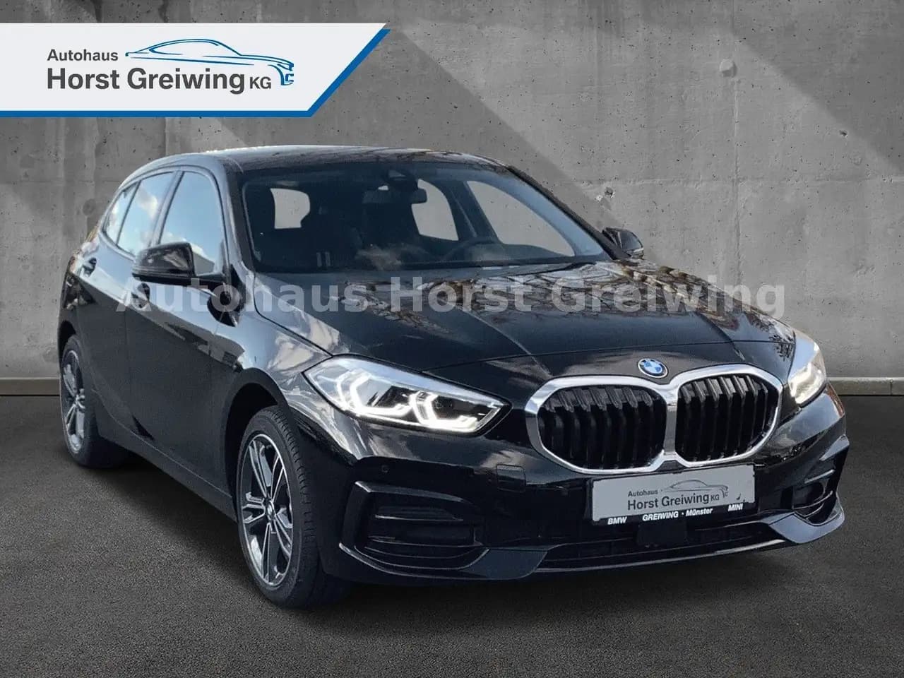 BMW 118 i AT Sport Line Navi-Prof. Touchscreen PDC — معرض صور السيارة 4