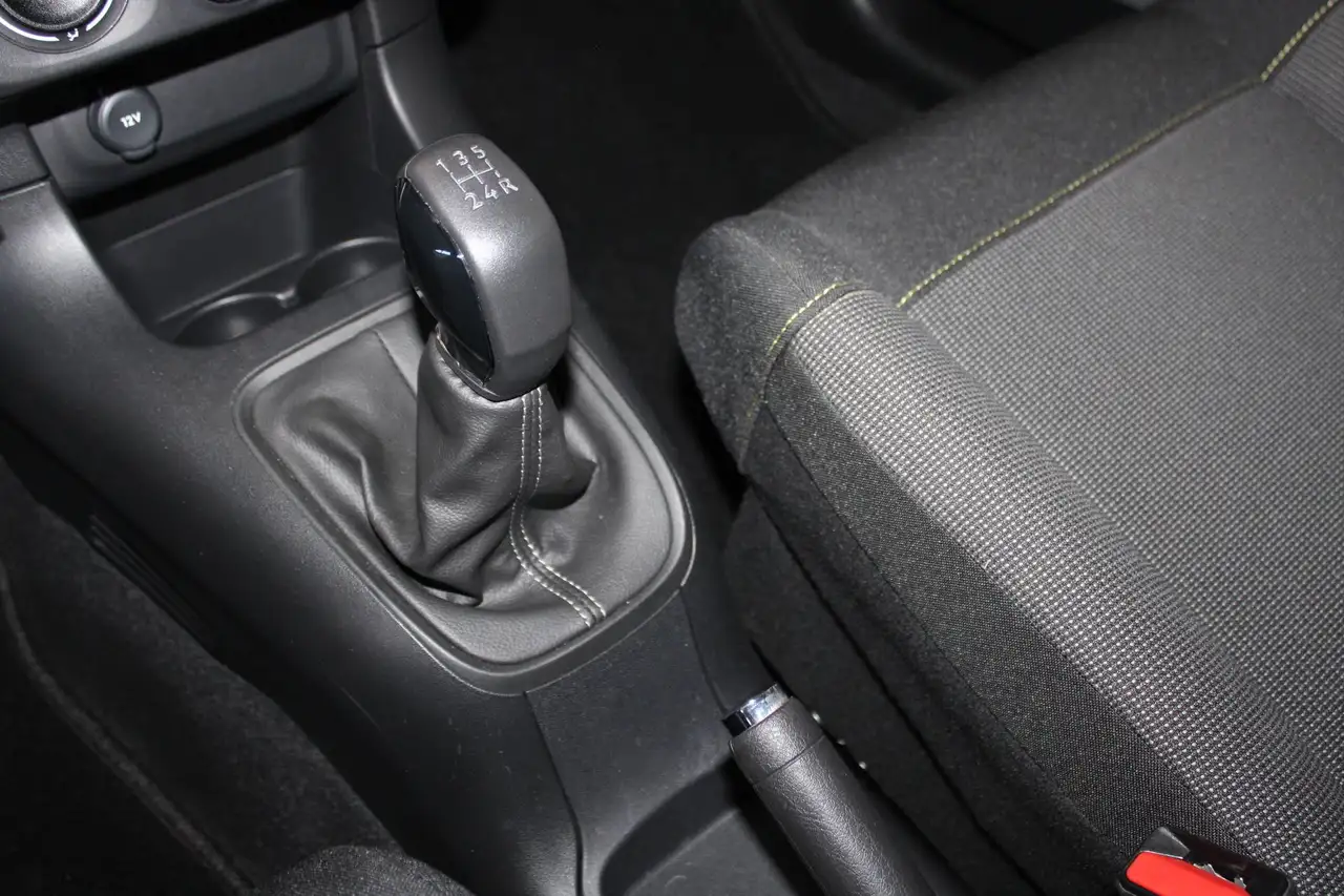 Citroen C3 PureTech YOU! 5-trg LED KLIMA PDC DAB Touch — Vehicle gallery 20