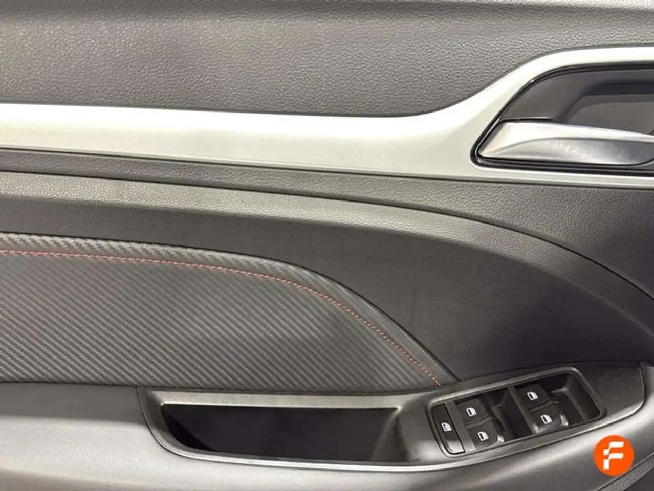 MG ZS Luxury — معرض صور السيارة 18