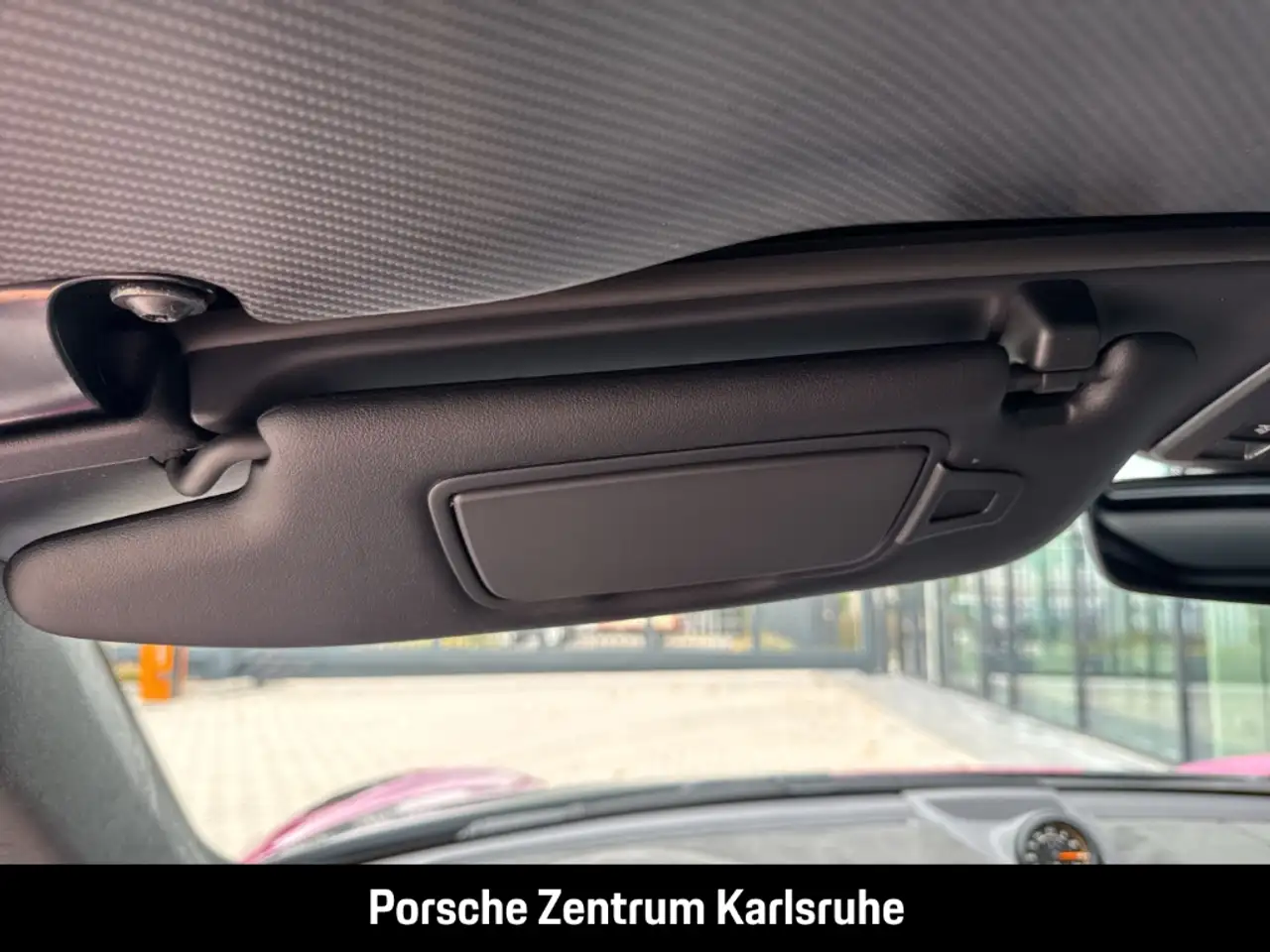 Porsche 718 Spyder RS Weissach-Paket Liftsystem-VA BOSE — Galería del vehículo 25