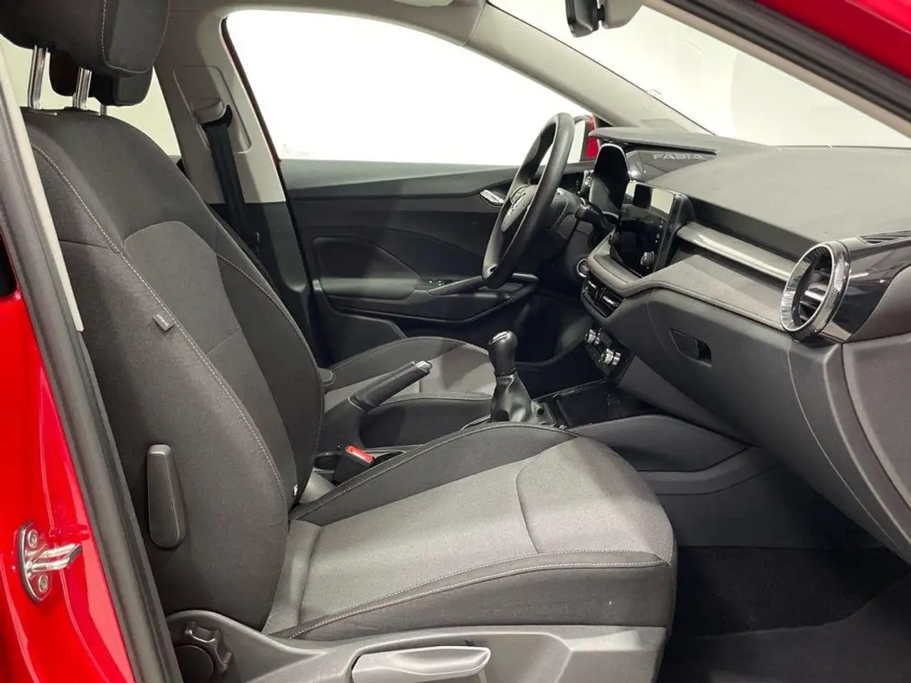 Skoda Fabia 1.0 TSI Selection 85kW — Vehicle gallery 5
