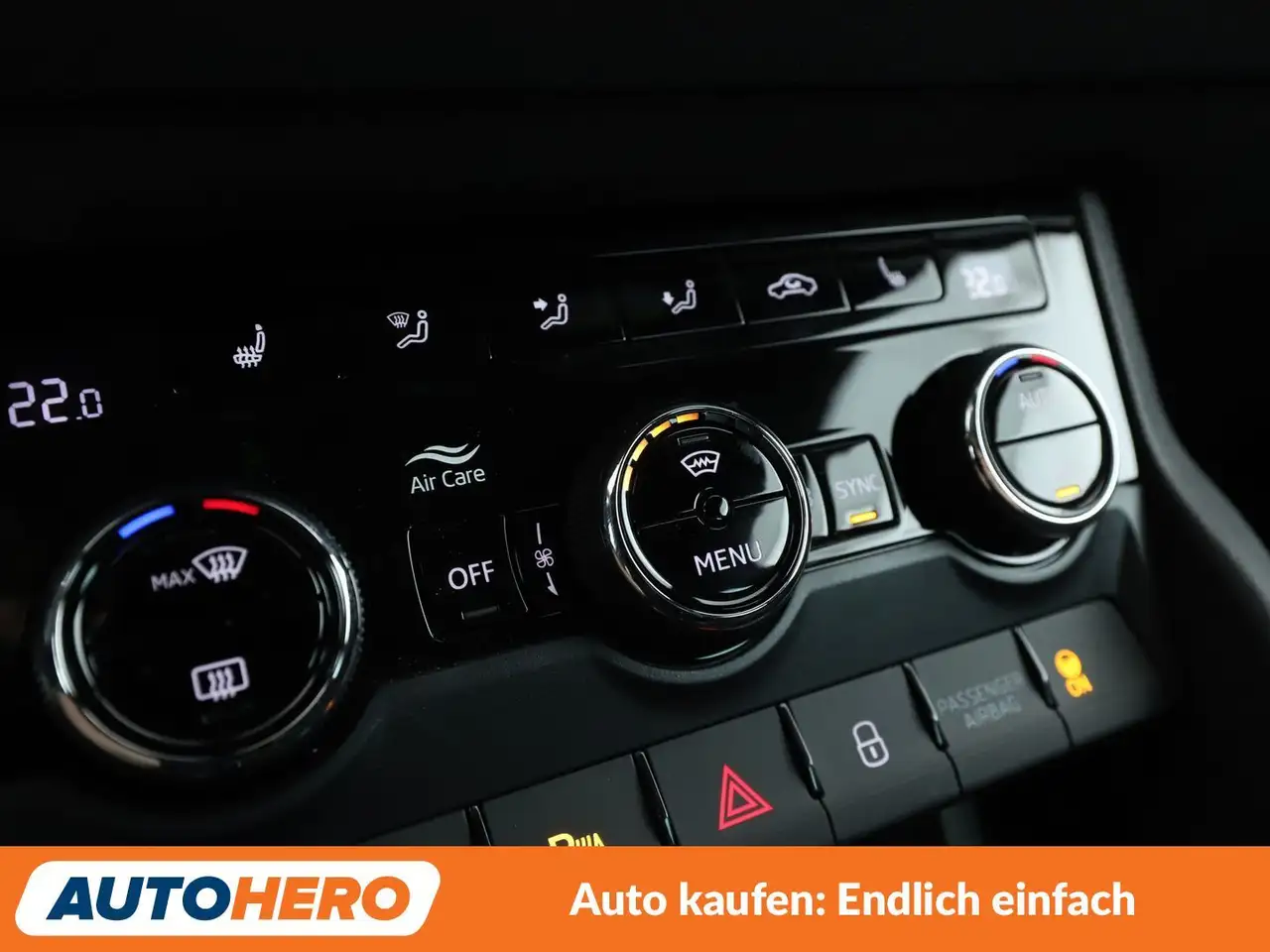 Skoda Karoq 2.0 TSI Sportline 4x4 Aut.*NAVI*LED*ACC* — معرض صور السيارة 24
