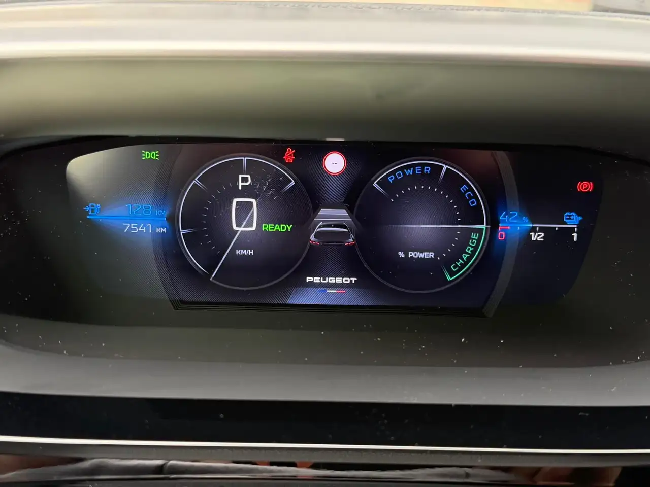 Peugeot Sonstige FIRST EDITION *SHZ*LHZ*NAVI*KAMERA*KLIMA* — معرض صور السيارة 18