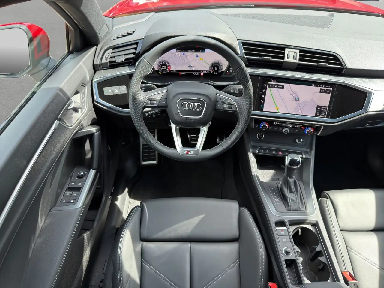 Audi Q3 S line 45 TFSI quattro AHK*RFK*Matr — معرض صور السيارة 8