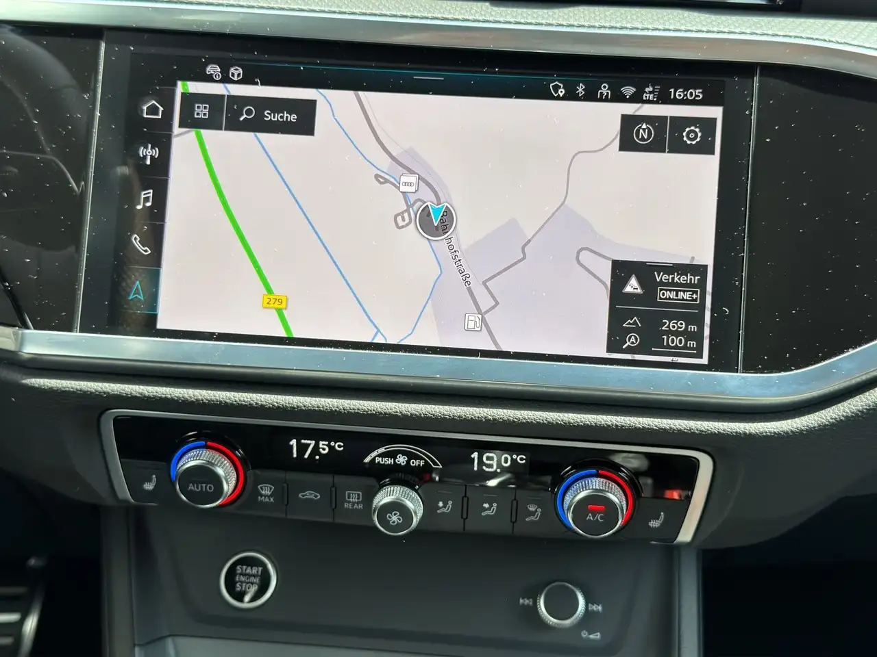 Audi Q3 S line 45 TFSI quattro AHK*RFK*Matr — معرض صور السيارة 6