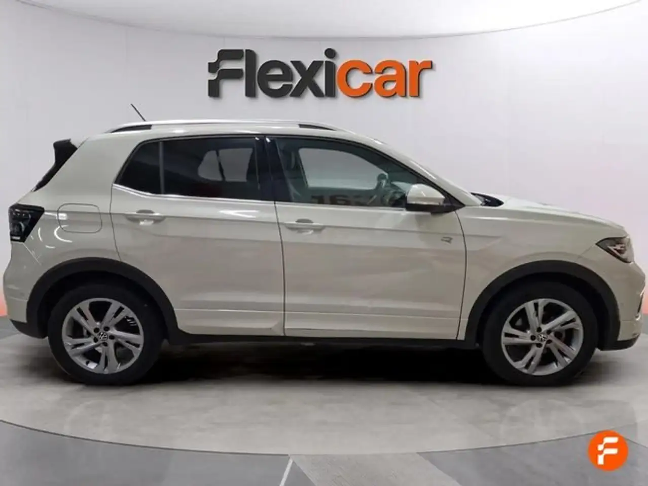 Volkswagen T-Cross 1.5 TSI R-Line Aut. 110kW — Vehicle gallery 9