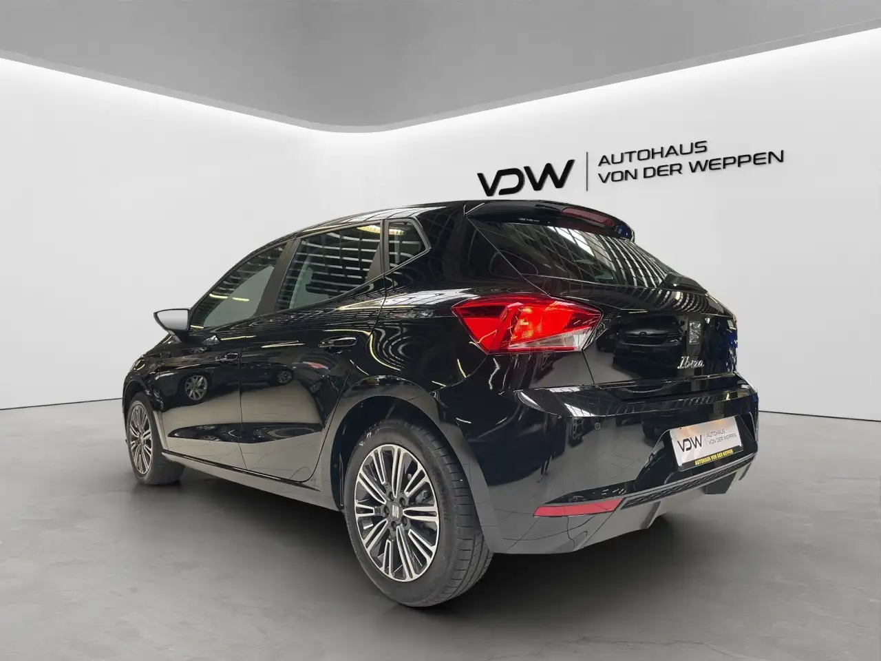 SEAT Ibiza Style Edition 1.0 TSI PDC Klima Navi Einparkhilfe — Galería del vehículo 5