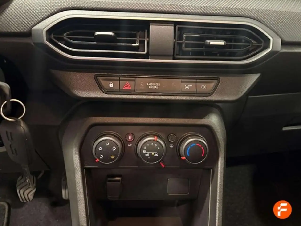 Dacia Sandero ECO-G Essential 74kW — Galerie du véhicule 16