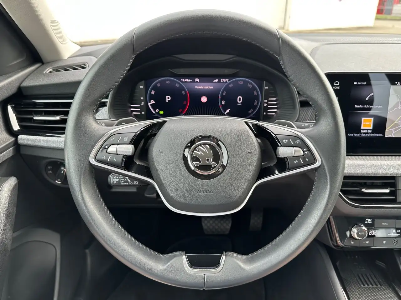 Skoda Kamiq Selection 1,5 TSI DSG OPF AHK/LED/NAVI — معرض صور السيارة 9