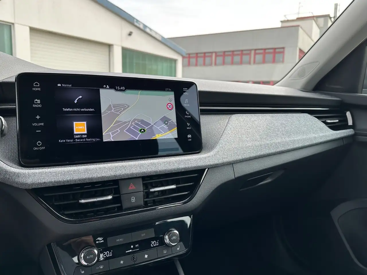 Skoda Kamiq Selection 1,5 TSI DSG OPF AHK/LED/NAVI — معرض صور السيارة 12