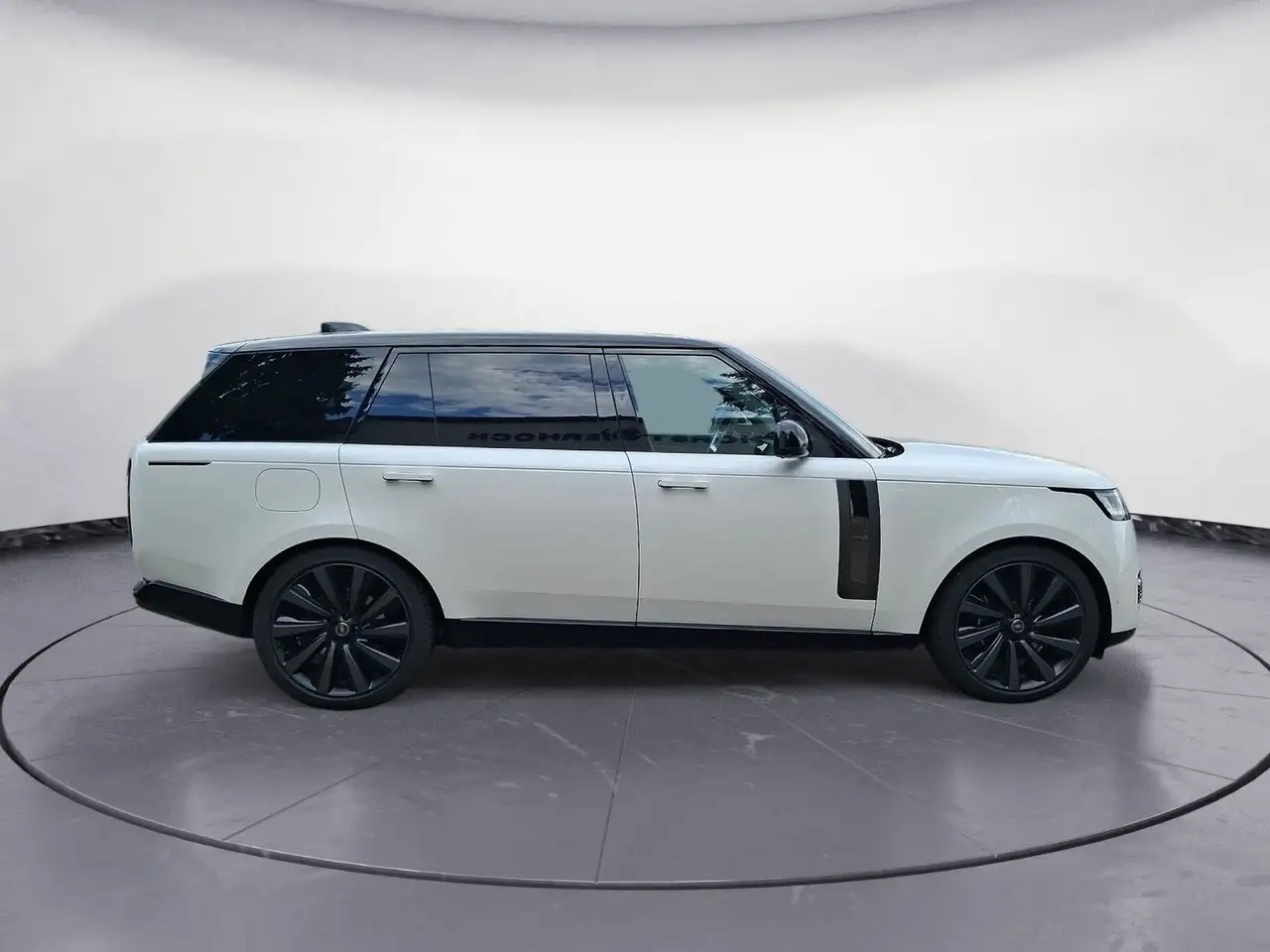 Land Rover Range Rover P615 LWB SV Signature NP € 307.000,- — Vehicle gallery 5