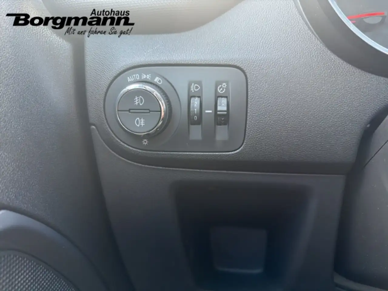 Opel Crossland 1.2 Elegance LED - Navi - Carplay - Rückfahrkamera — Galerie du véhicule 12