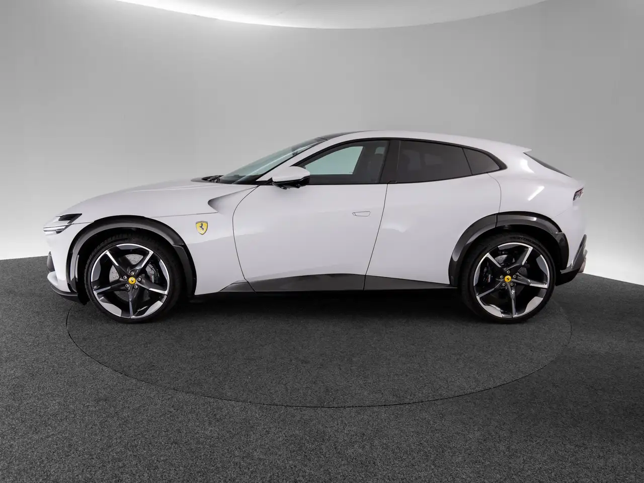 Ferrari Purosangue FERRARI SINGEN — Vehicle gallery 8