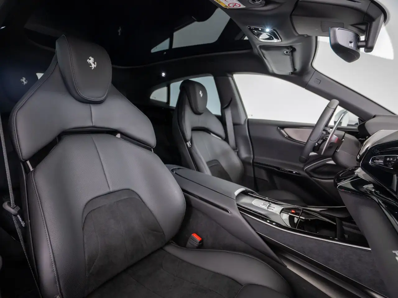 Ferrari Purosangue FERRARI SINGEN — Vehicle gallery 15
