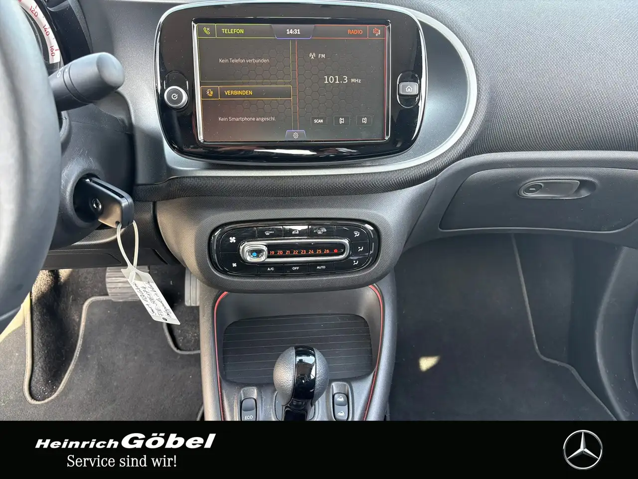 smart forTwo EQ*22kW*EXCLUSIVE*CABRIO*APPLE-CARPLAY*ANDROID* — Galerie du véhicule 9