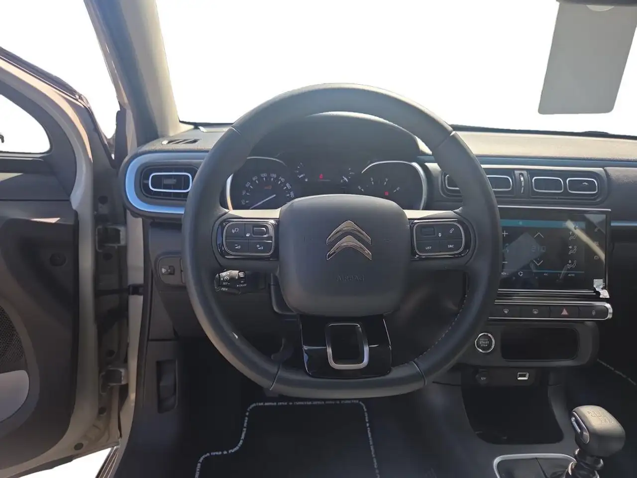 Citroen C3 1.2 12V e-THP / PureTech — Galería del vehículo 7