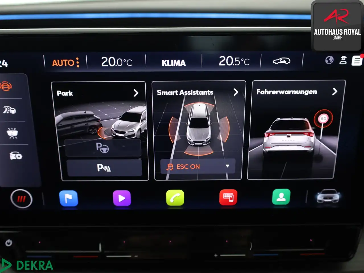 CUPRA Leon ST 2.0 TSI VZ KAMERA,ACC,TOTWINKEL,PARKLENK — معرض صور السيارة 16
