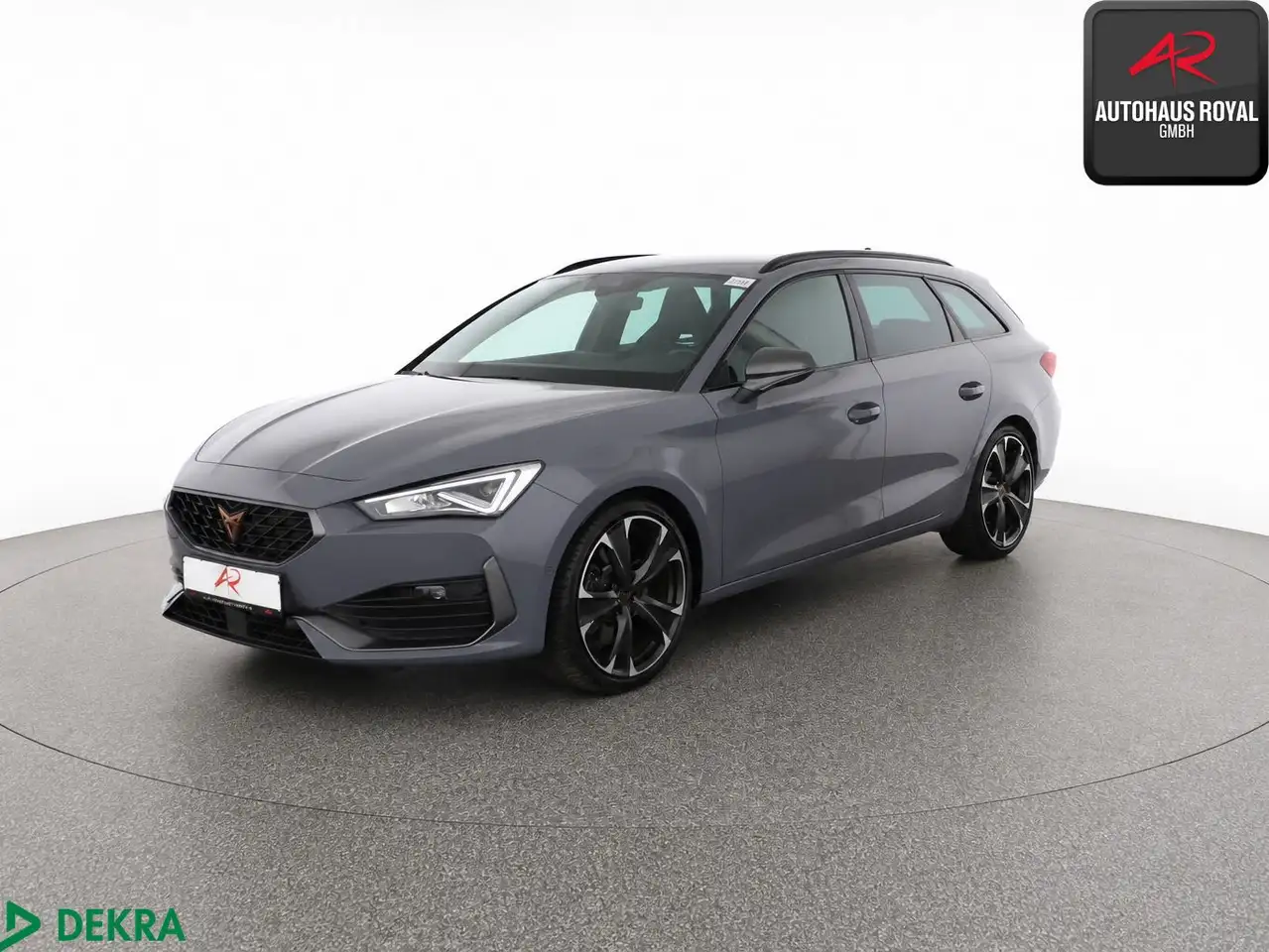 CUPRA Leon ST 2.0 TSI VZ KAMERA,ACC,TOTWINKEL,PARKLENK — Berlin