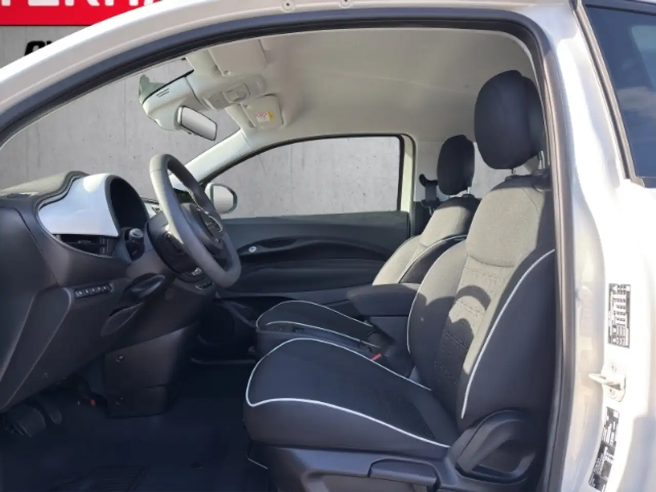 Fiat 500e 42kWh/Navi/RFK/Alu/Apple&Android — معرض صور السيارة 7