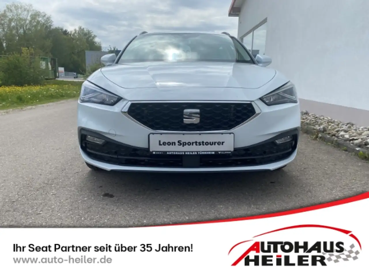 SEAT Leon Sportstourer Style Edit 1.5 eTSI DSG Navi dig Cock — Galerie du véhicule 2