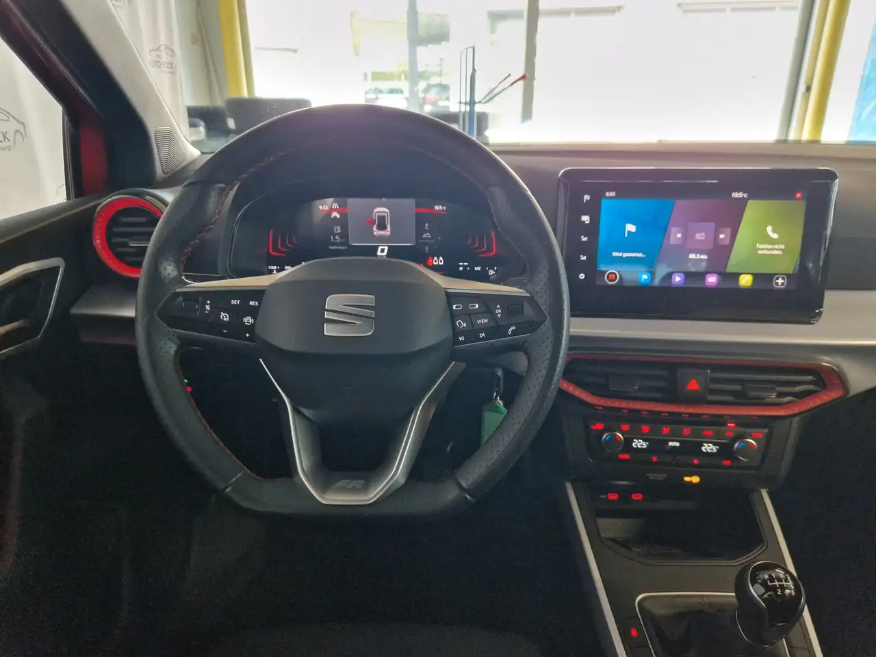 SEAT Arona FR 1,0 TSI LED Navi PDC GRA Full Link — Galerie du véhicule 11