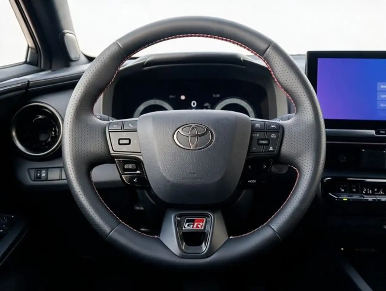 Toyota C-HR 220PH GR Sport Premiere Edition — Galerie du véhicule 5