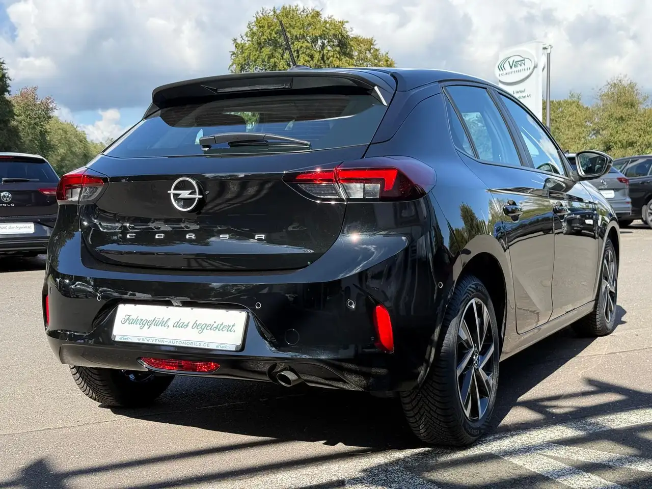 Opel Corsa F Edition*SHZ*LED*AppCo*SHA*LHZ*RFK*Tempo — Vehicle gallery 5