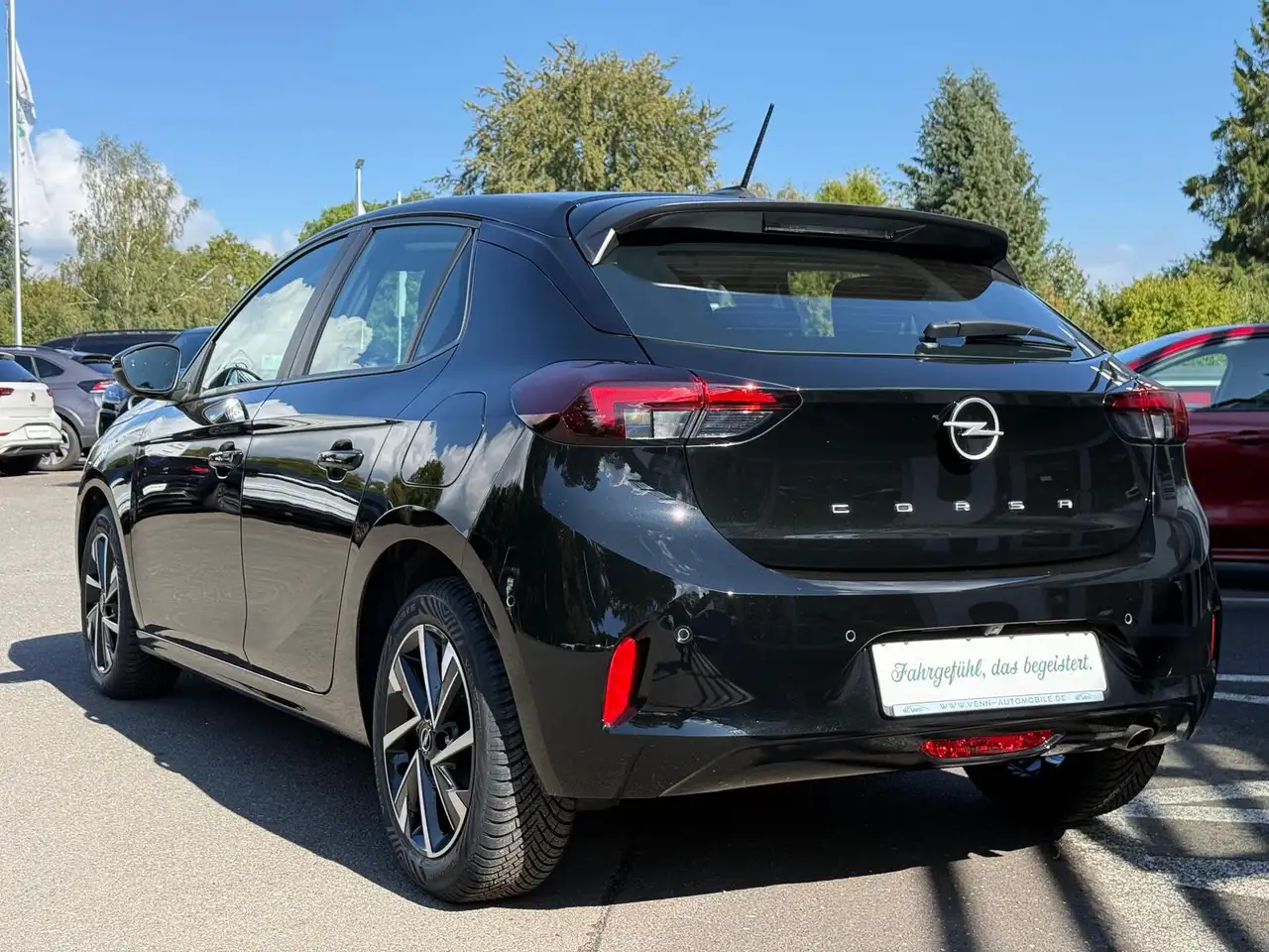 Opel Corsa F Edition*SHZ*LED*AppCo*SHA*LHZ*RFK*Tempo — Vehicle gallery 7