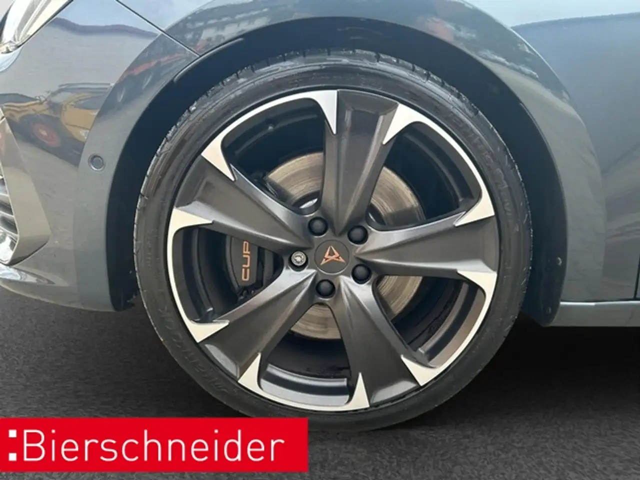 CUPRA Leon Sp. VZ 4Drive DSG ab 229 EUR mtl. 4707,- LED Navi — Vehicle gallery 10