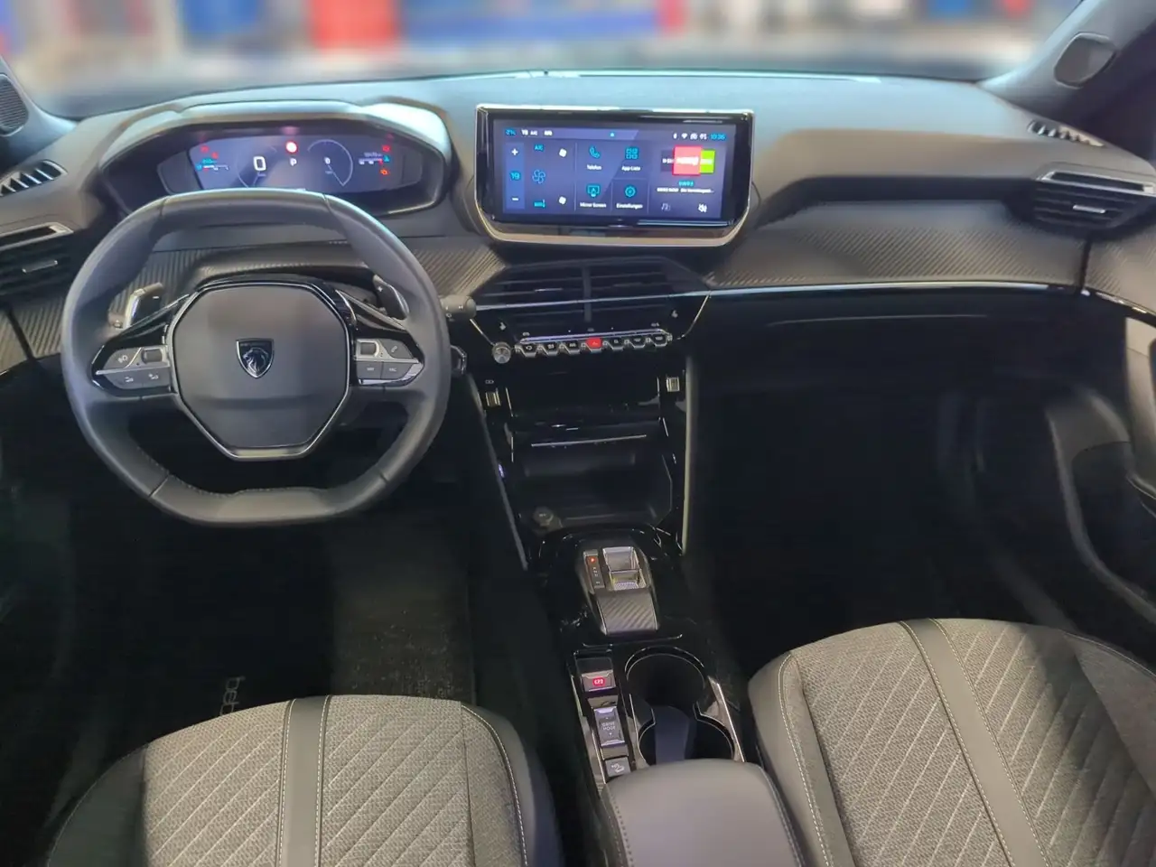 Peugeot 2008 1.2 PureTech 130 Allure AHK LED PDC KlimaA — Vehicle gallery 10