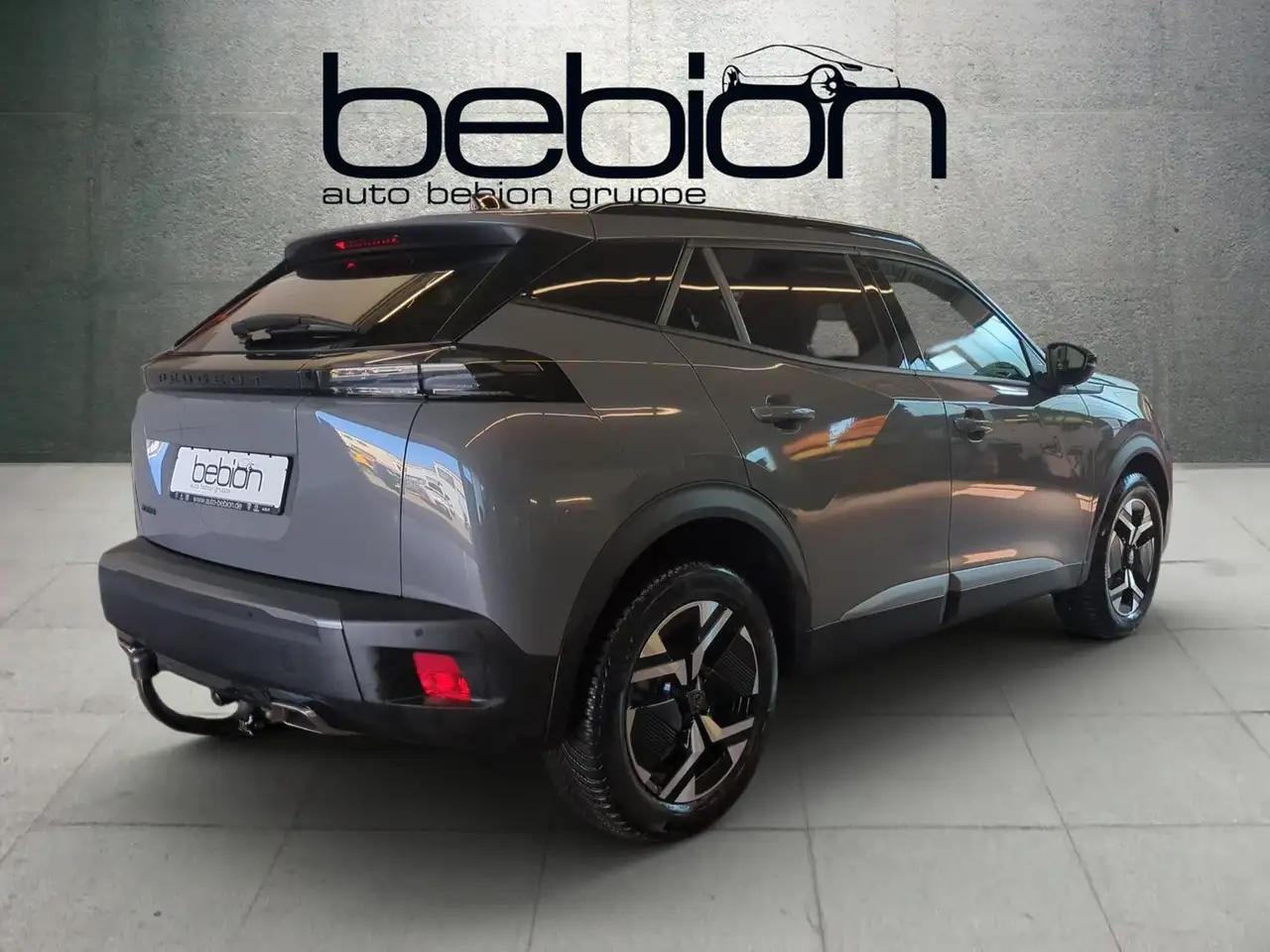 Peugeot 2008 1.2 PureTech 130 Allure AHK LED PDC KlimaA — Vehicle gallery 14