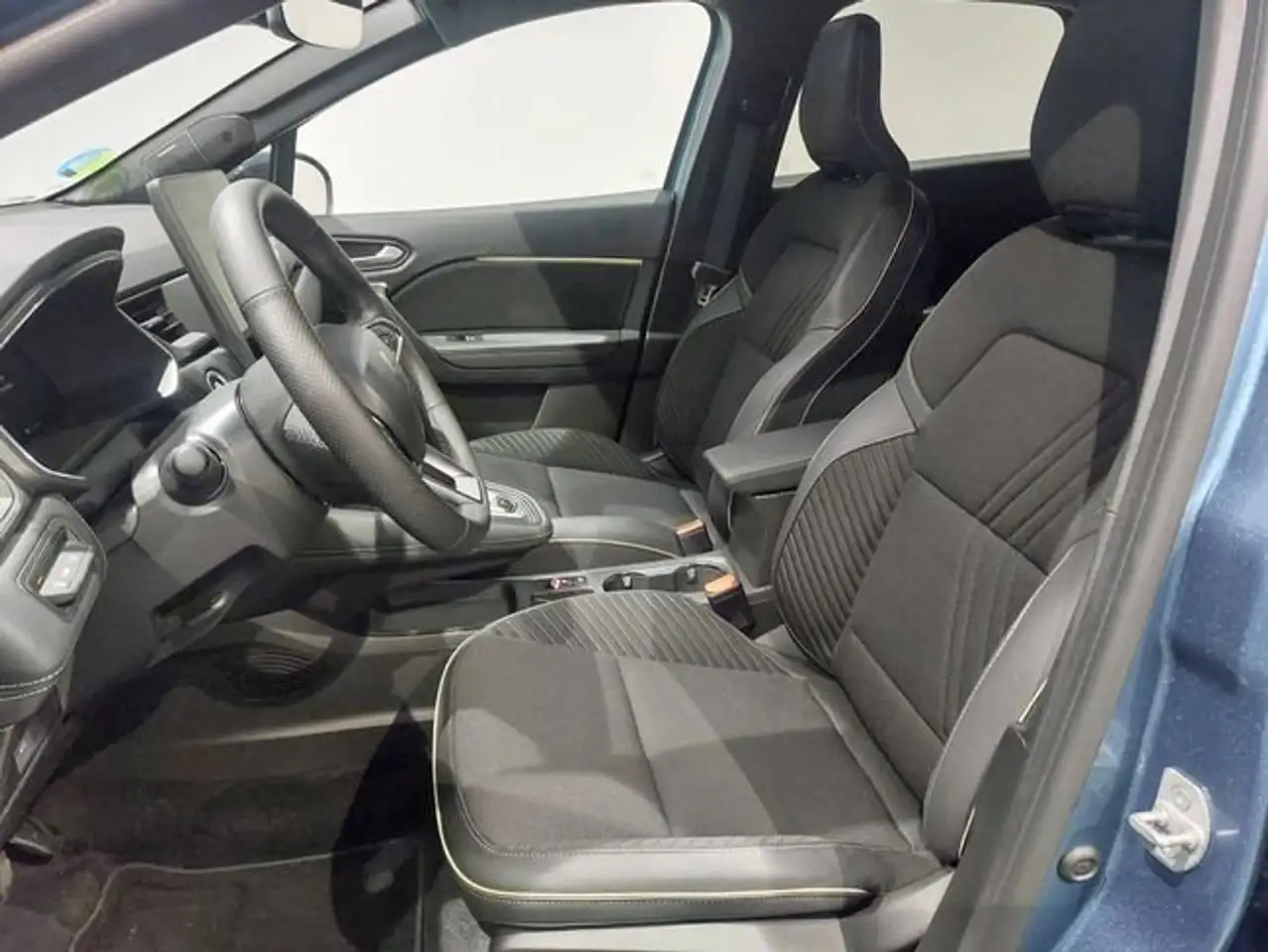 Renault Symbioz E-TECH Full Hybrid Iconic 105kW — Galerie du véhicule 14