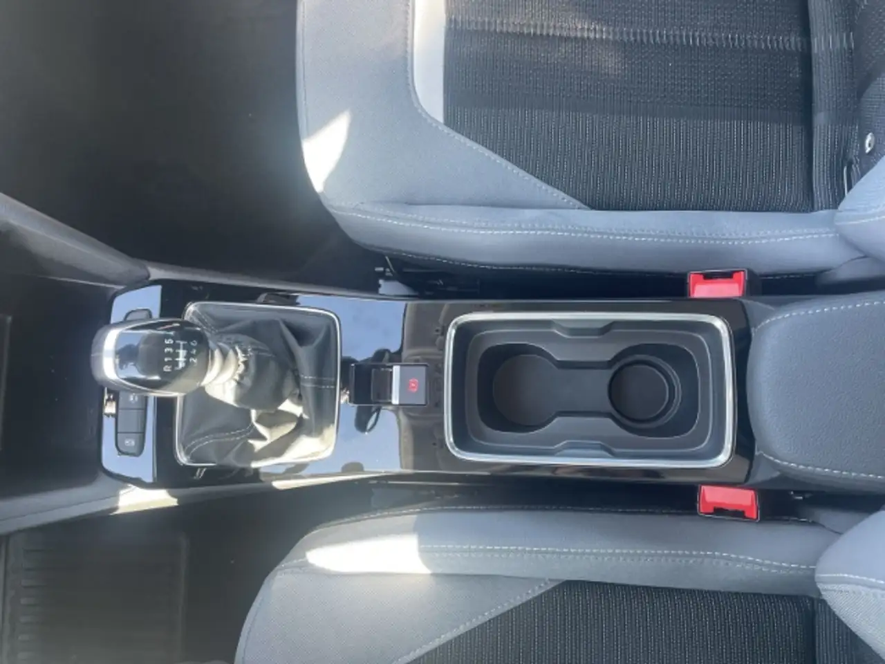 Opel Mokka Elegance 1.2 Turbo LED - Sitzheizung - Bluetooth - — Vehicle gallery 21