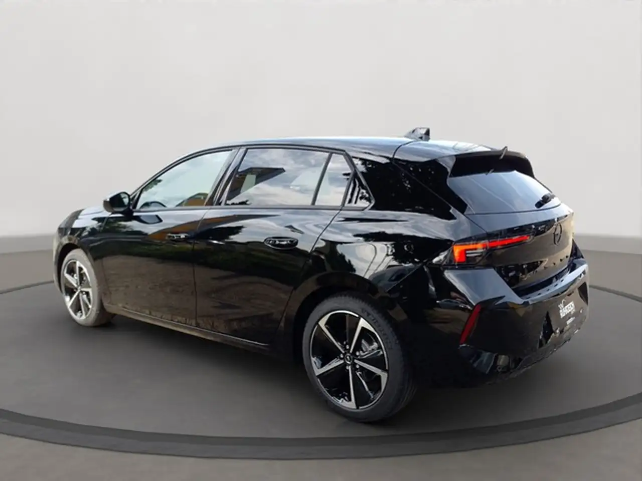 Opel Astra . 5-Türer. GS. GS Line — معرض صور السيارة 3