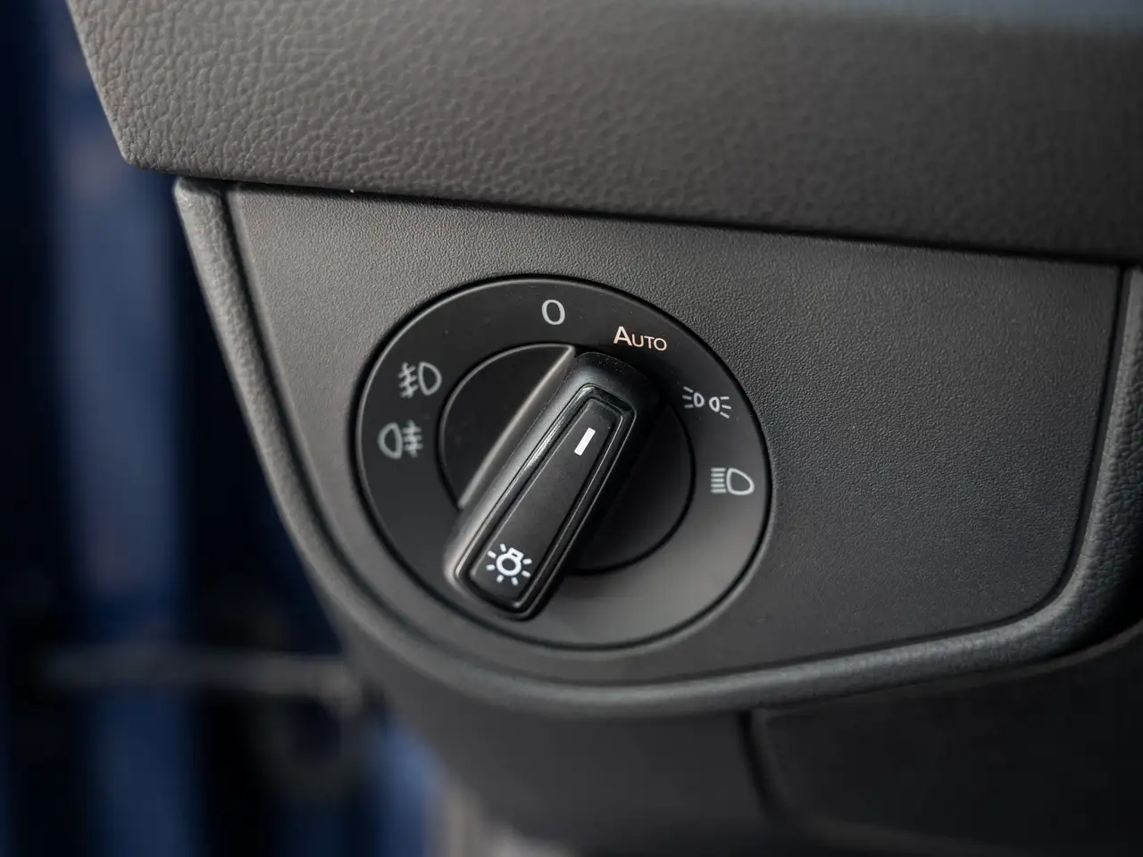Volkswagen Polo NaviPro IQLight Kam. Navi Virtual ACC LED NaviPro — Galería del vehículo 25