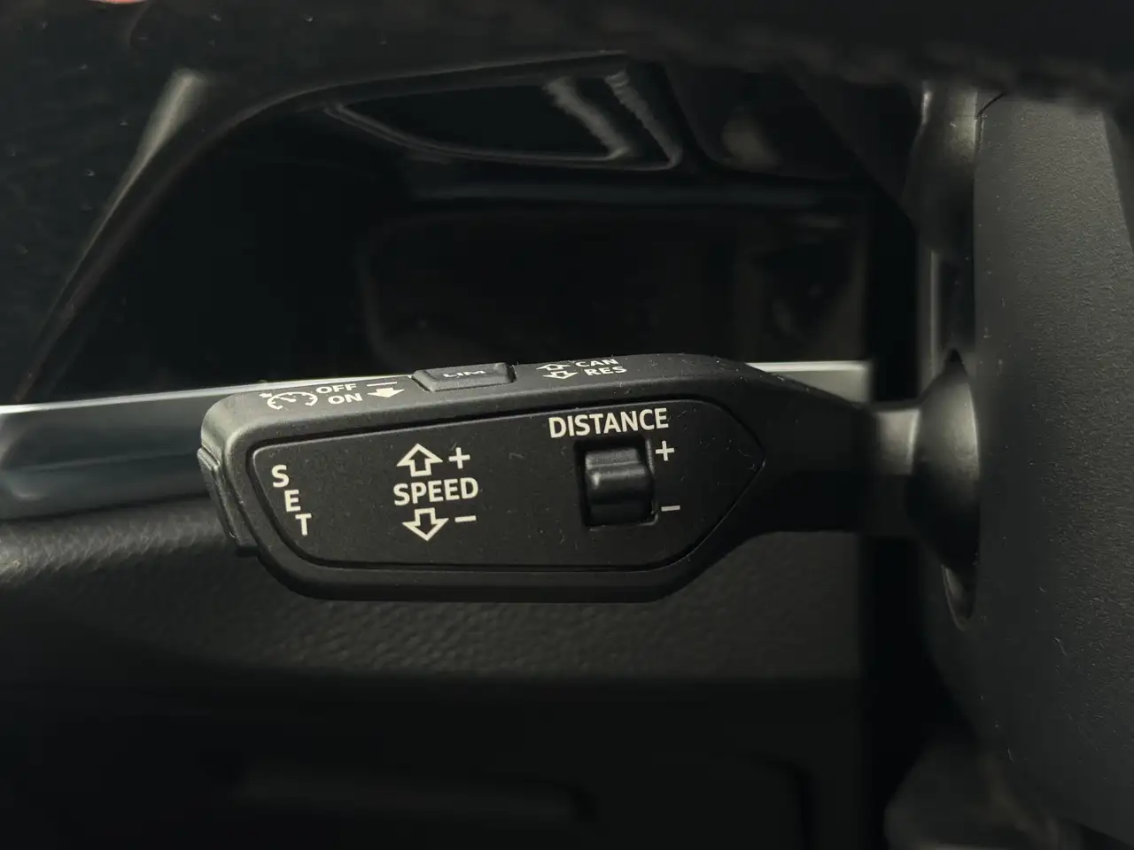 Audi Q3 Sportback 45 TFSI qu S line Matrix/STHZ/PANO — معرض صور السيارة 15