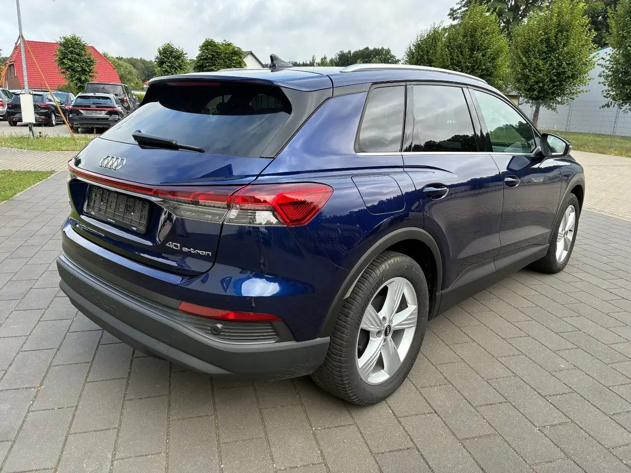 Audi Q4 e-tron — معرض صور السيارة 4