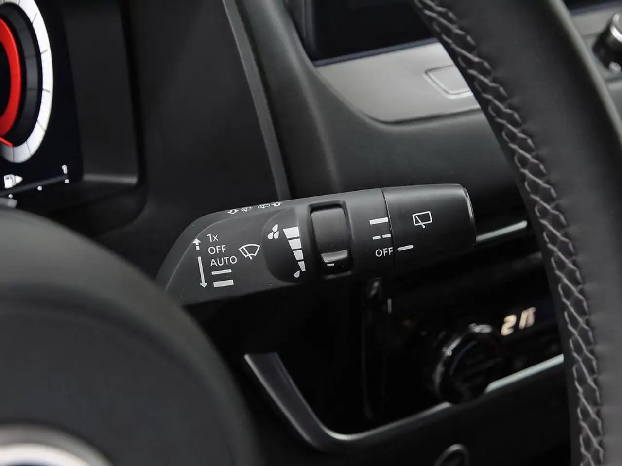 Nissan Qashqai DIG-T 116kW Xtronic N-Connecta — معرض صور السيارة 16