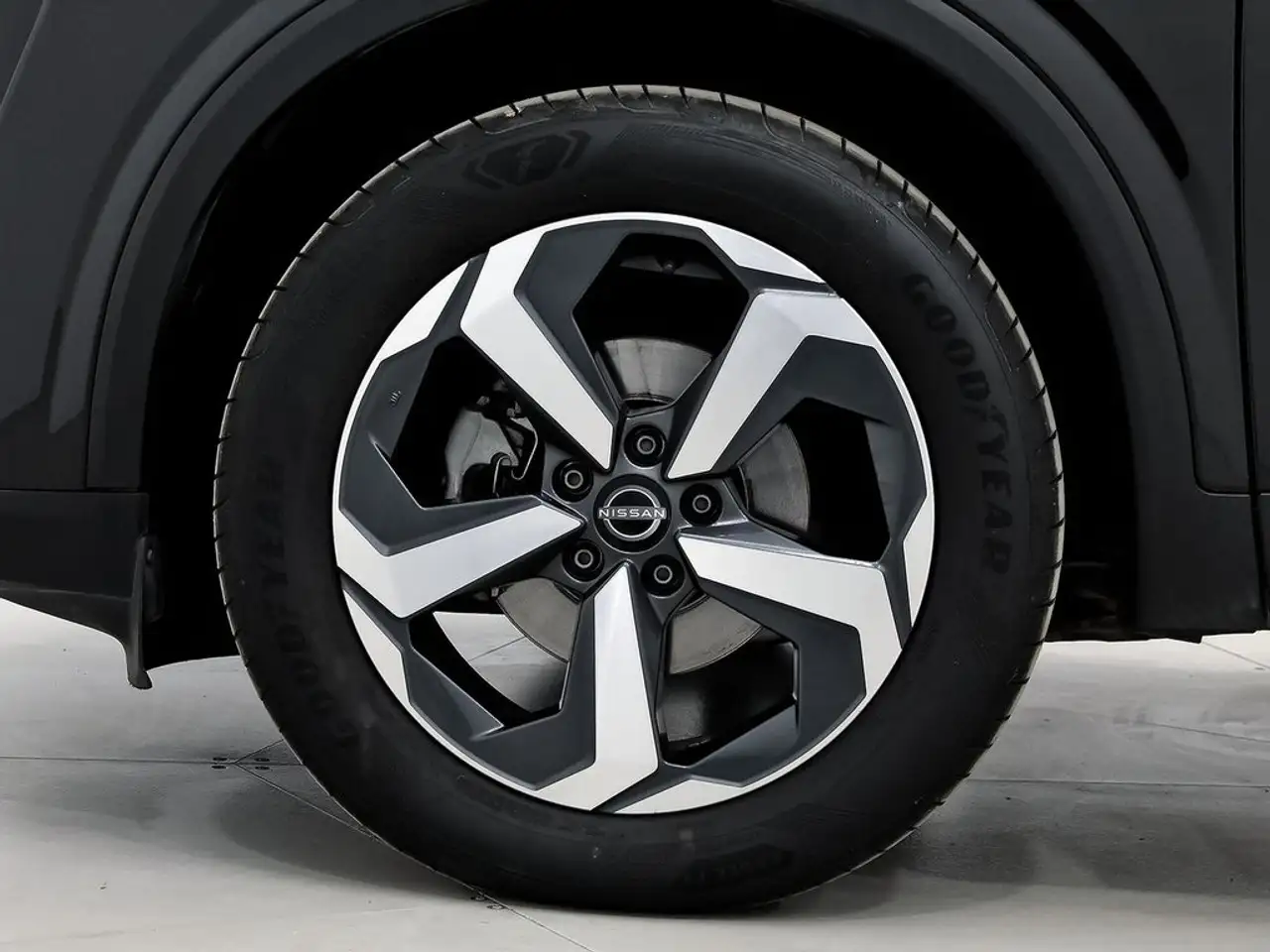 Nissan Qashqai DIG-T 116kW Xtronic N-Connecta — معرض صور السيارة 10